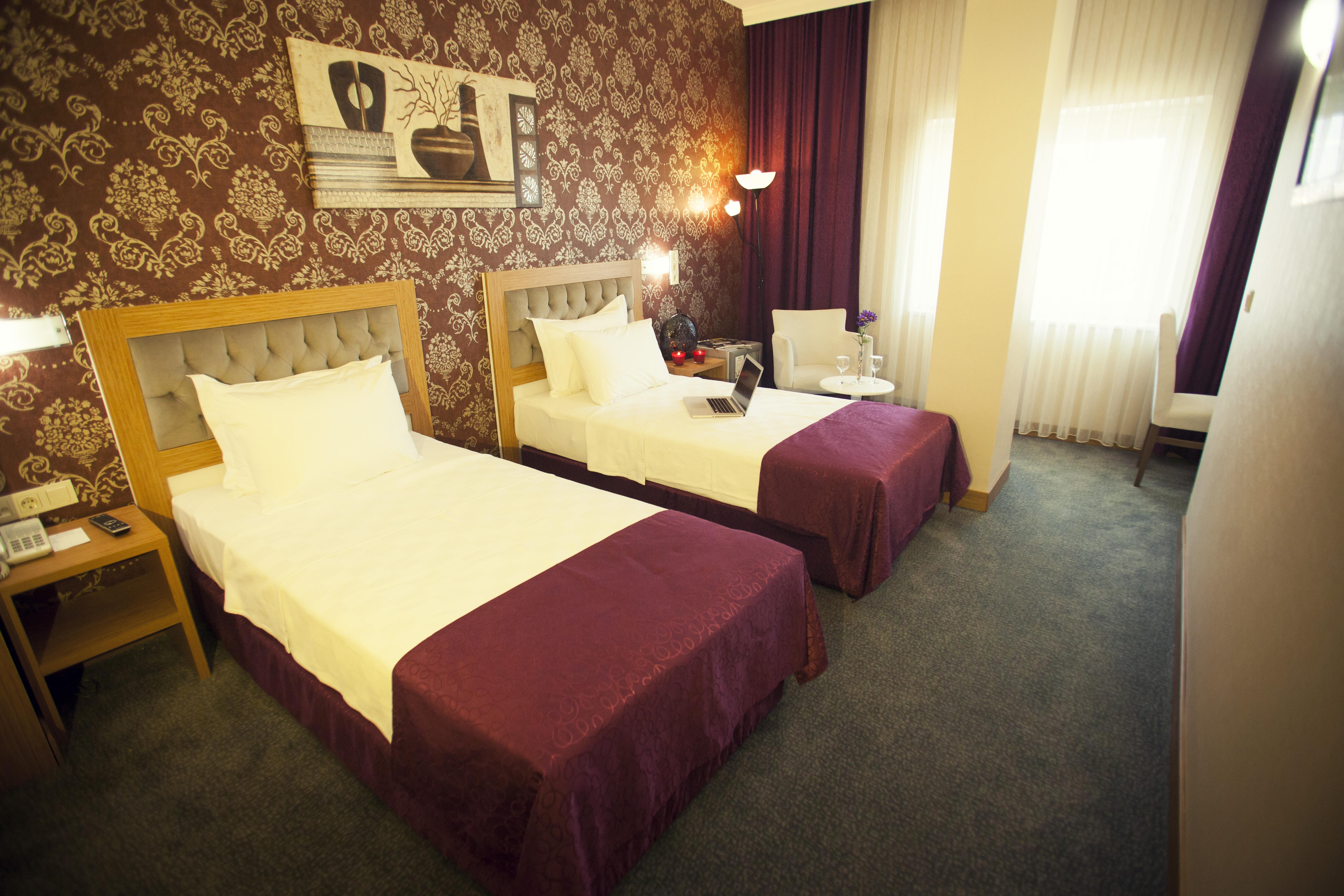 Helikon Business Hotel — Photos 2